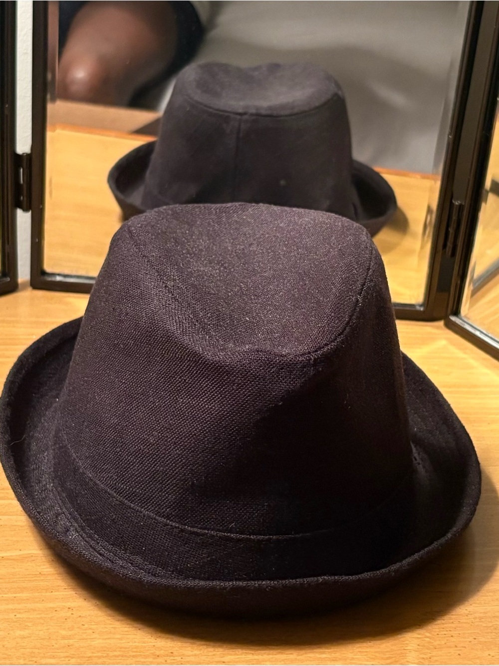Men's Black Fedora Hat - Classic Stylish Look